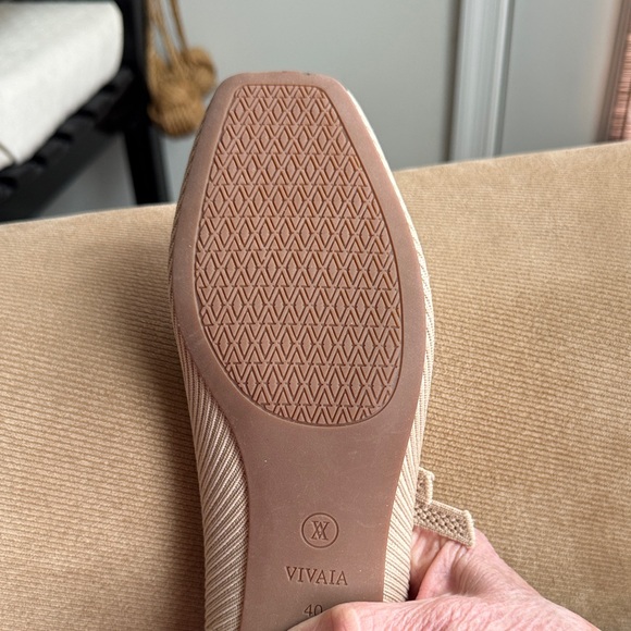 Vivai Beige Women's Heels - Picture 5 of 8